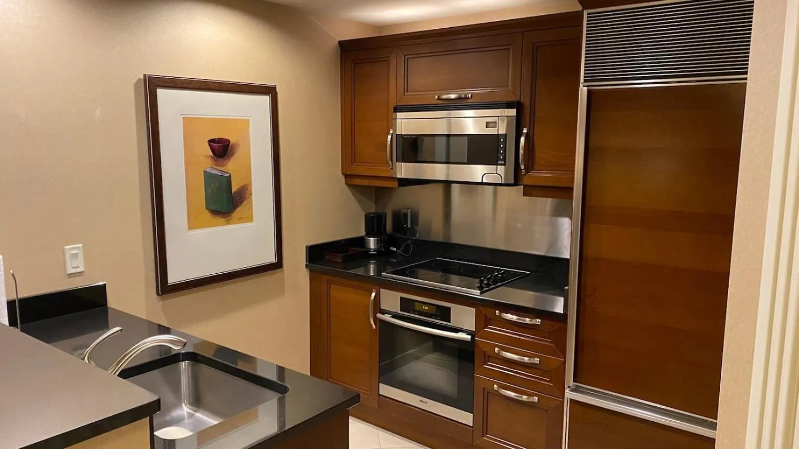 Mgm 1 Bedroom Balcony And Or Studio Luxury Suites Las Vegas